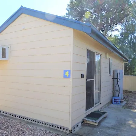 Moonta Bay Cabins Motel Port Moonta Exterior photo