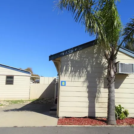 Moonta Bay Cabins Motel Port Moonta Exterior photo