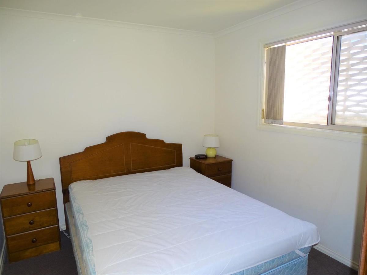 Moonta Bay Cabins Motel