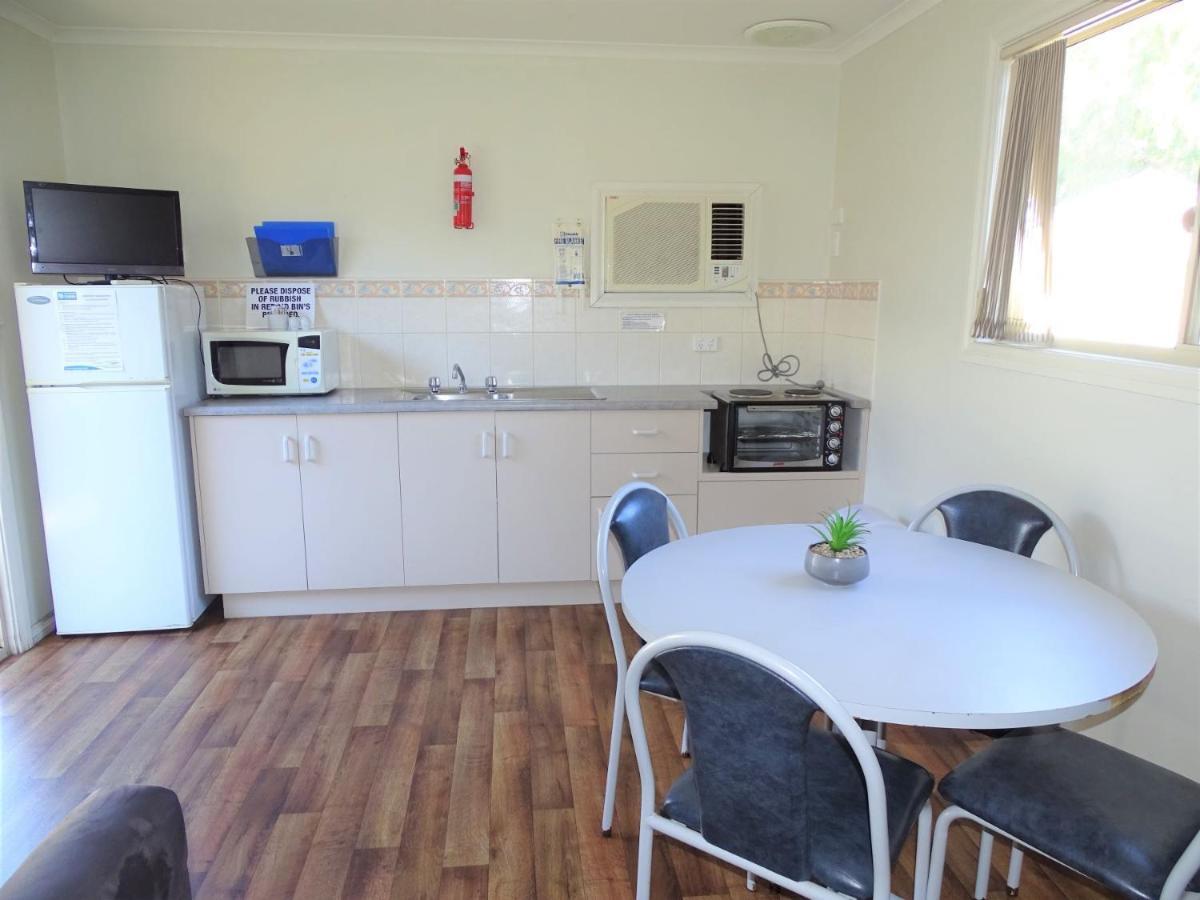 Motel Moonta Bay Cabins