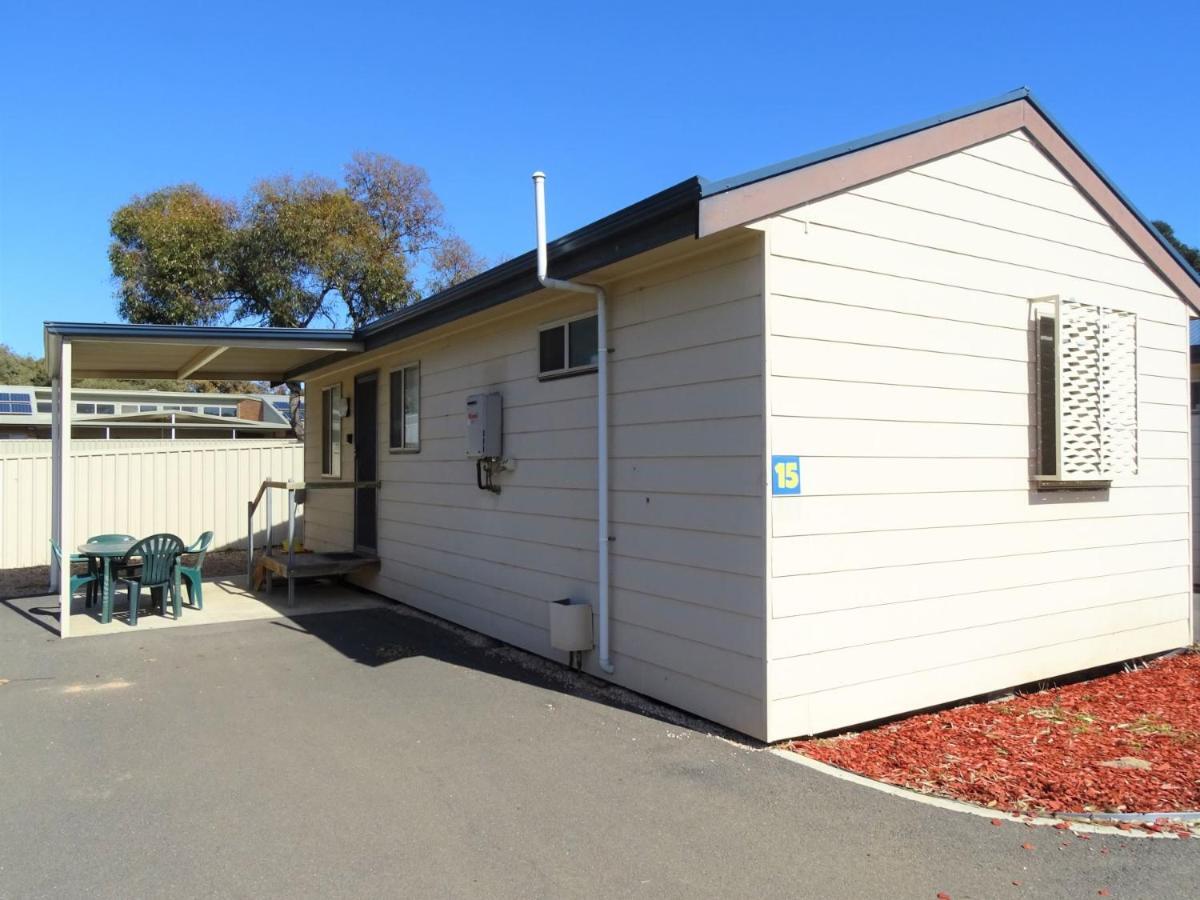 Motel Moonta Bay Cabins