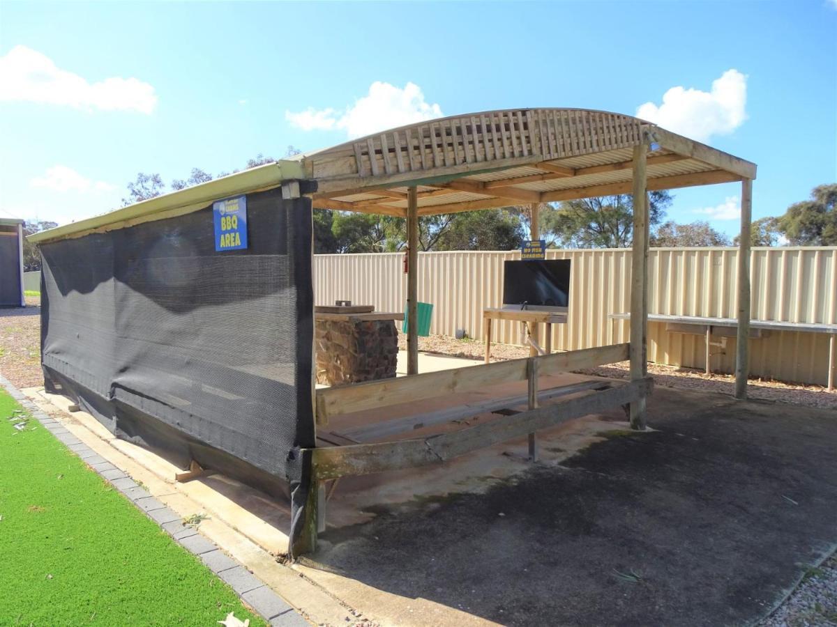 Moonta Bay Cabins *