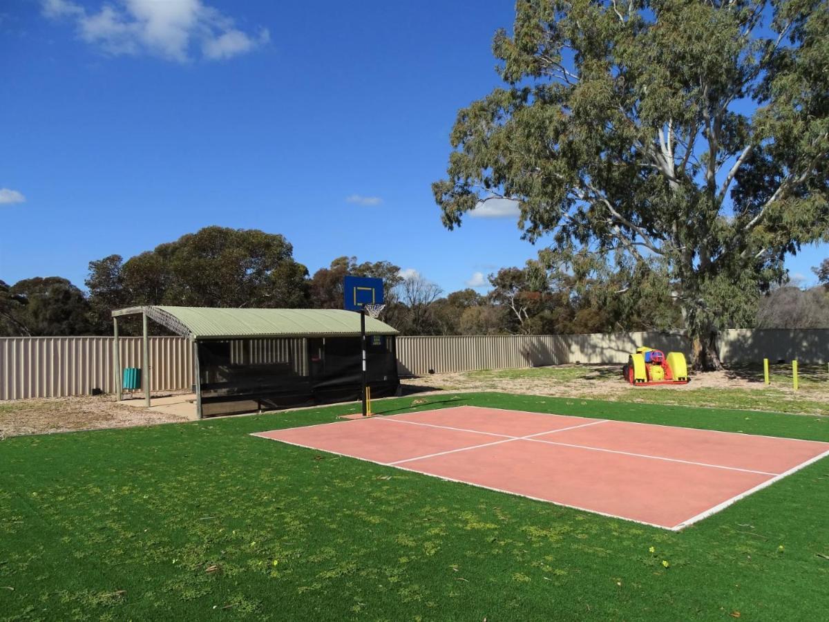 Moonta Bay Cabins Motel Port Moonta