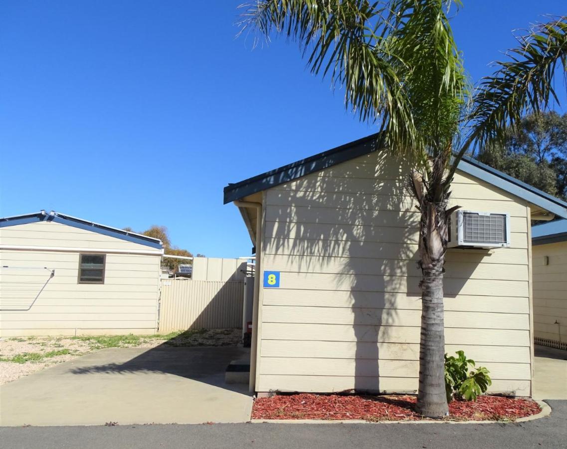 Moonta Bay Cabins Motel *