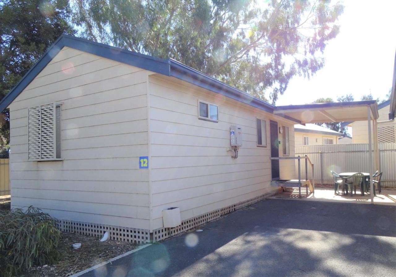 Motel Moonta Bay Cabins Port Moonta